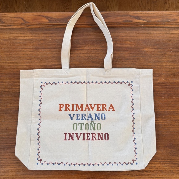 new Sézane x Lucía Vergara cotton tote bag embroidered seasons limited edition - Picture 4 of 7